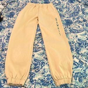 Brandy Melville - Cream Rosa Hawaii Sweatpants